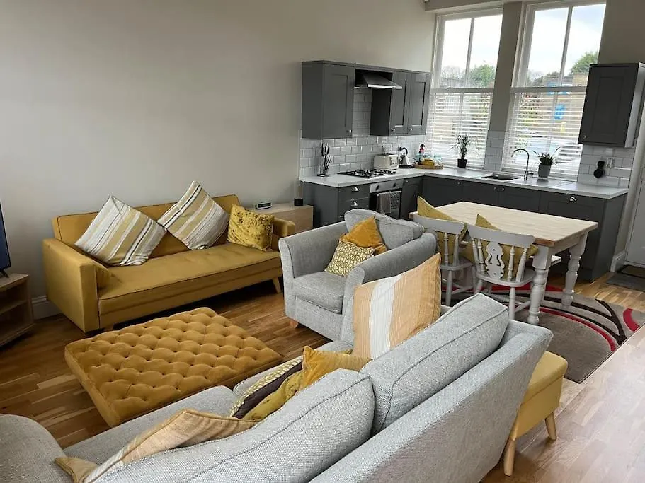 Micklefield Lodge Leeds